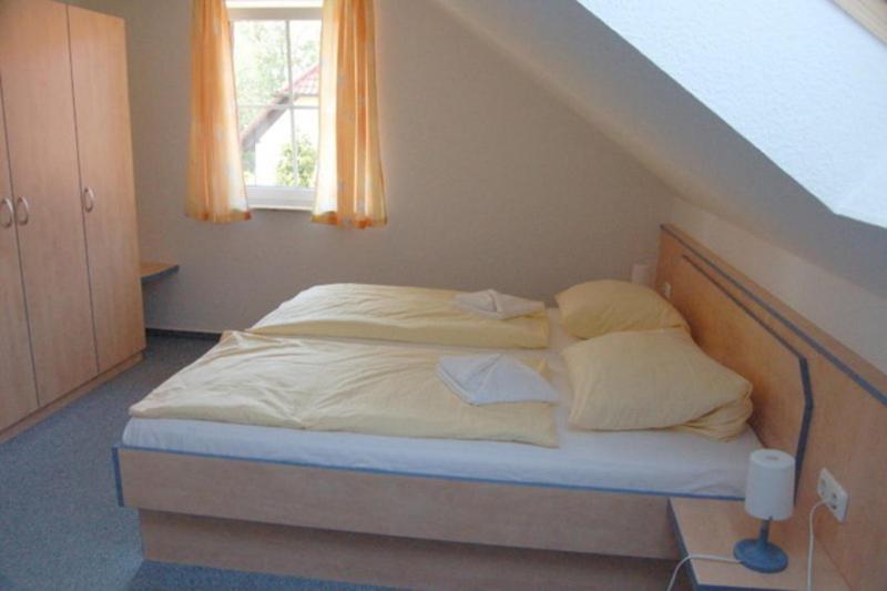 Martins Ferienwohnungen WE19563 Baabe Zimmer foto